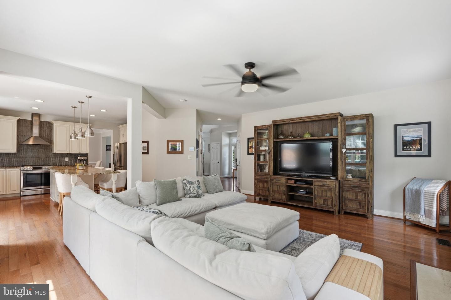 42815 Explorer Drive photo 17