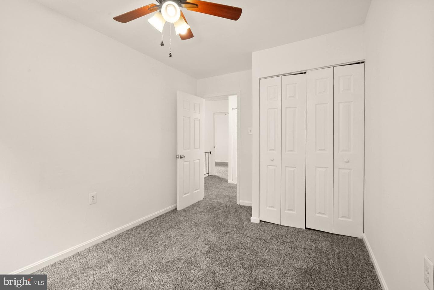 109 Mayfair Drive NE photo 23