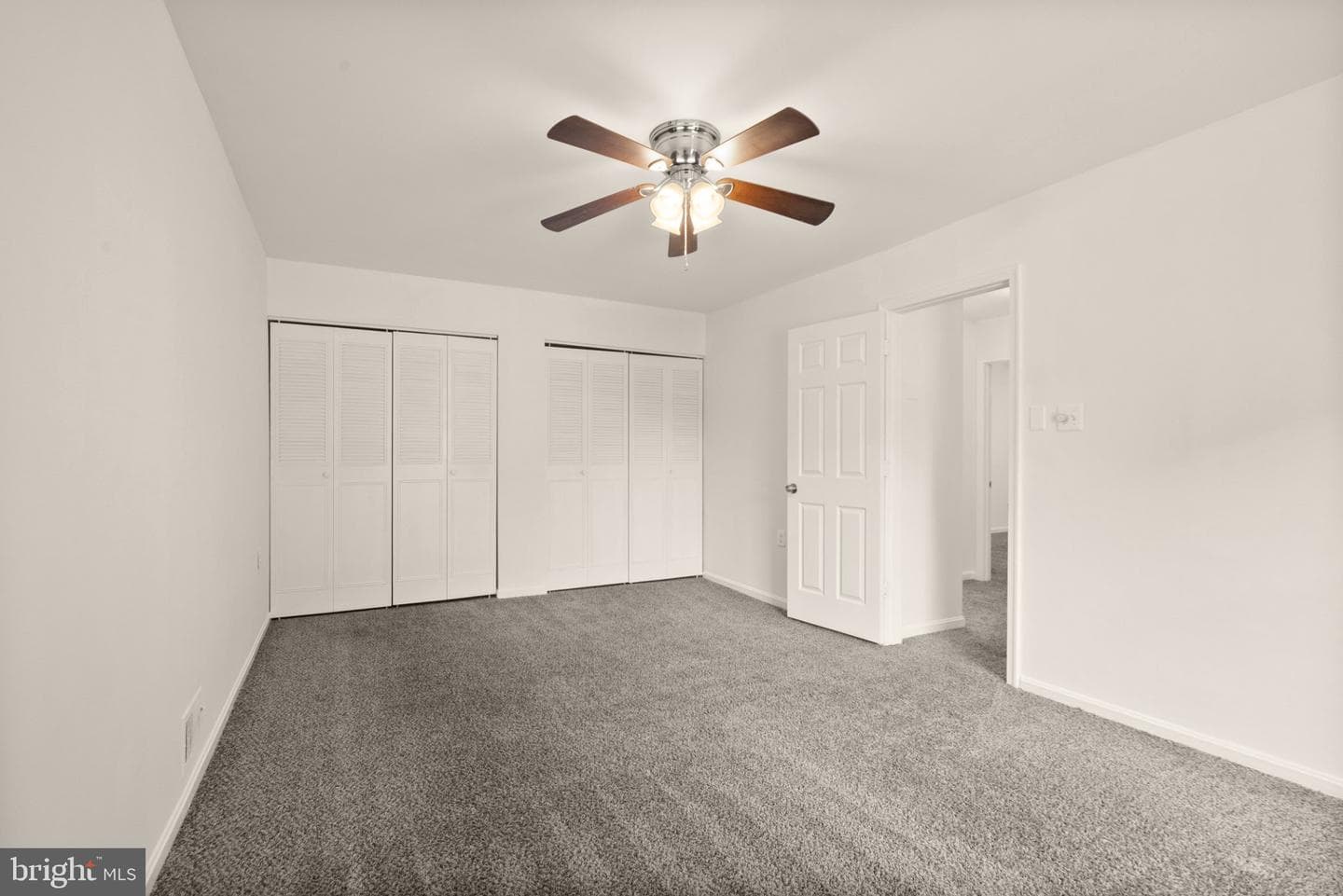 109 Mayfair Drive NE photo 27