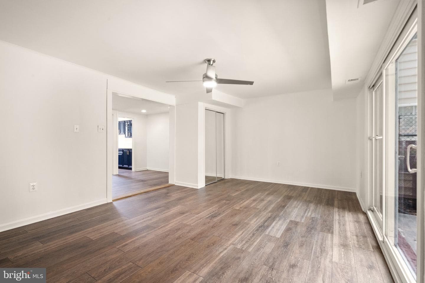 109 Mayfair Drive NE photo 9