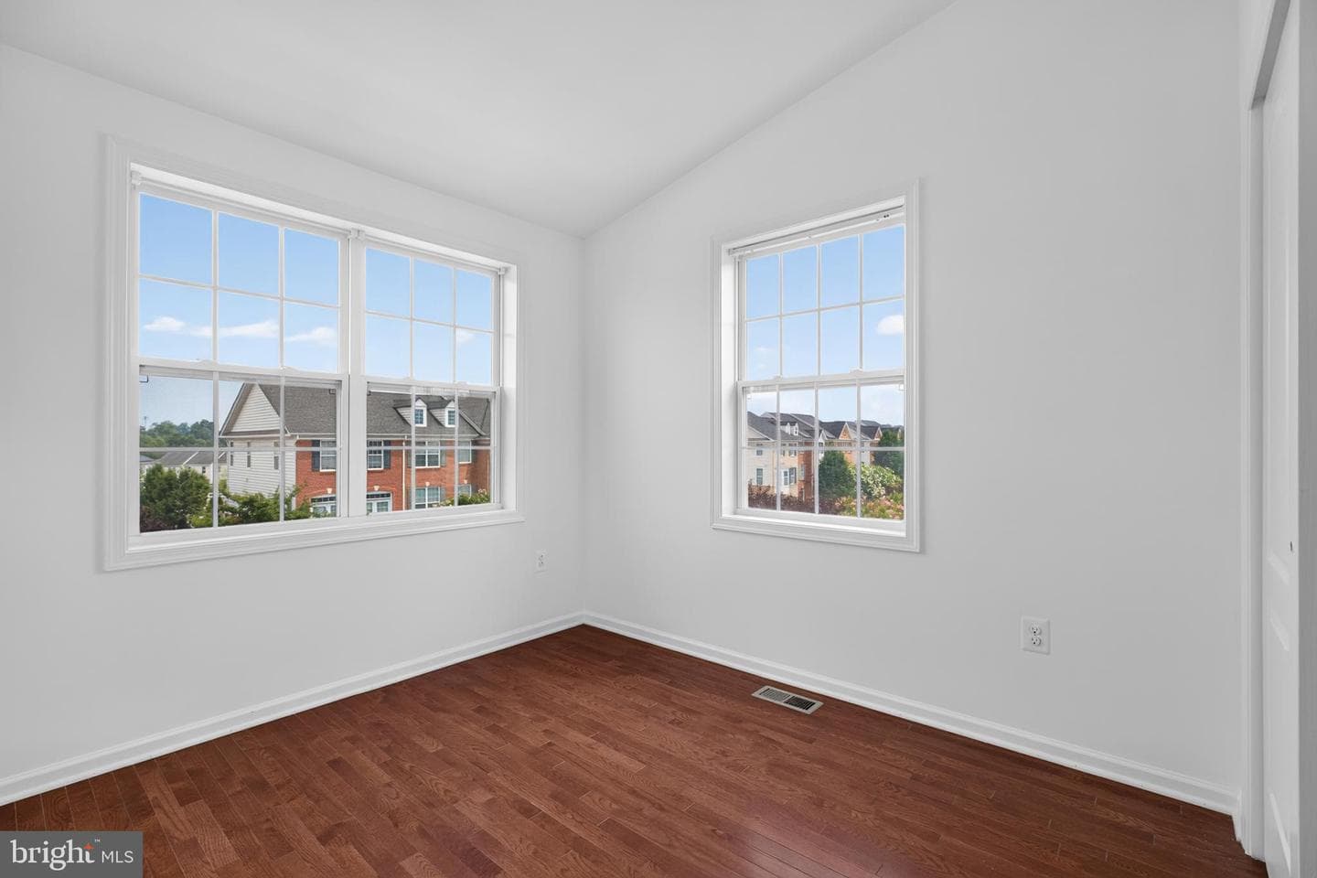 23149 Flora Mure Drive photo 28