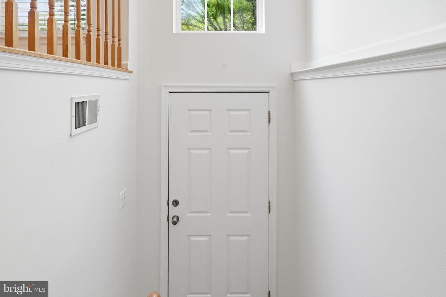 43451 Laidlow Street photo 2