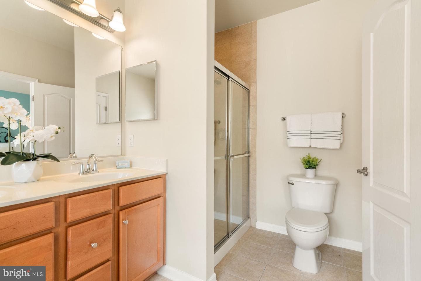20911 Houseman Terrace photo 22
