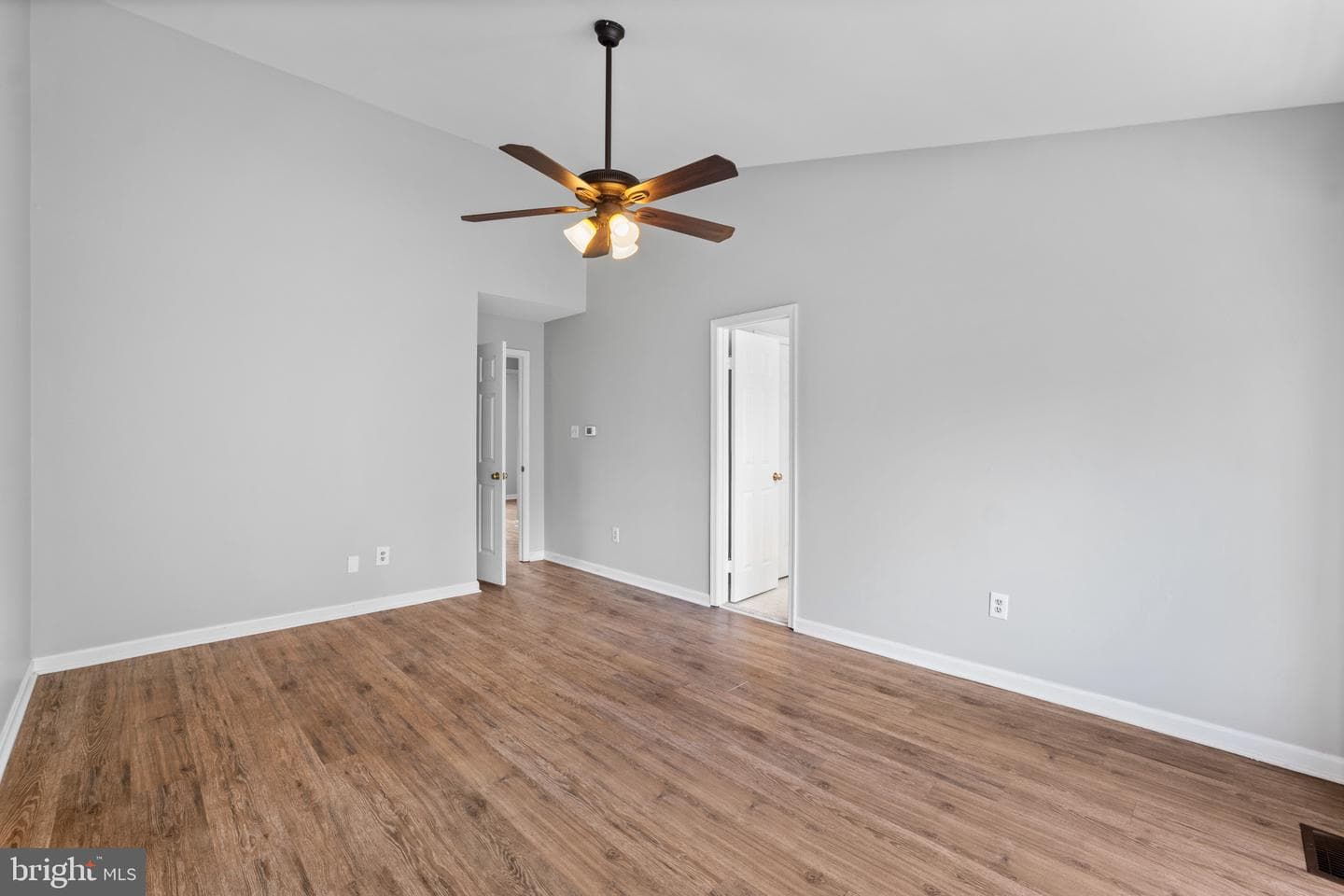 46676 Paragon Terrace photo 17