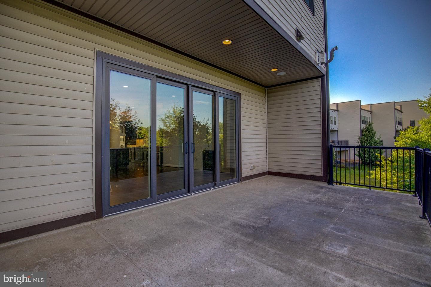 23098 Sullivans Cove Square photo 7