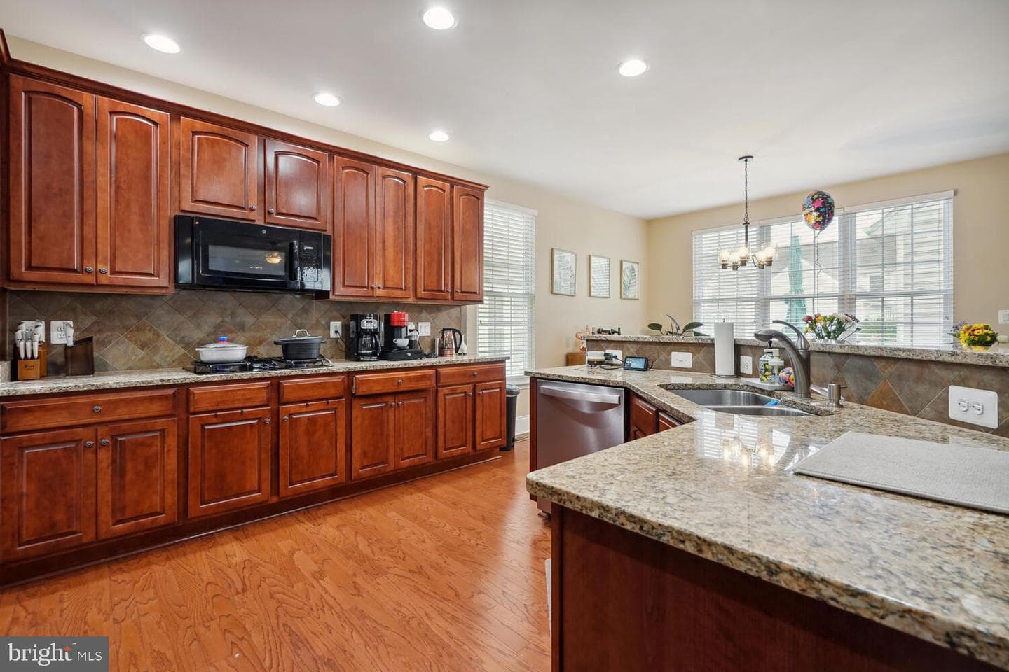 42538 Neighborly Lane photo 12