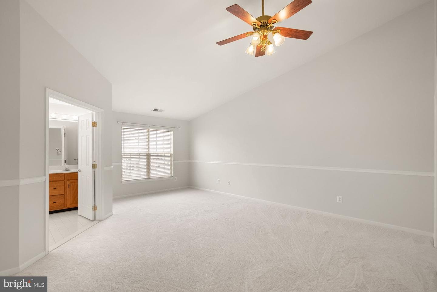 25488 Crossfield Drive photo 28