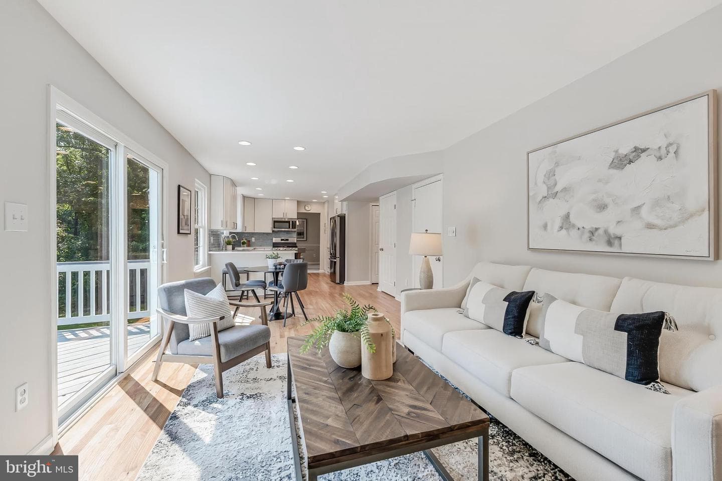 104 Magnolia Road photo 15