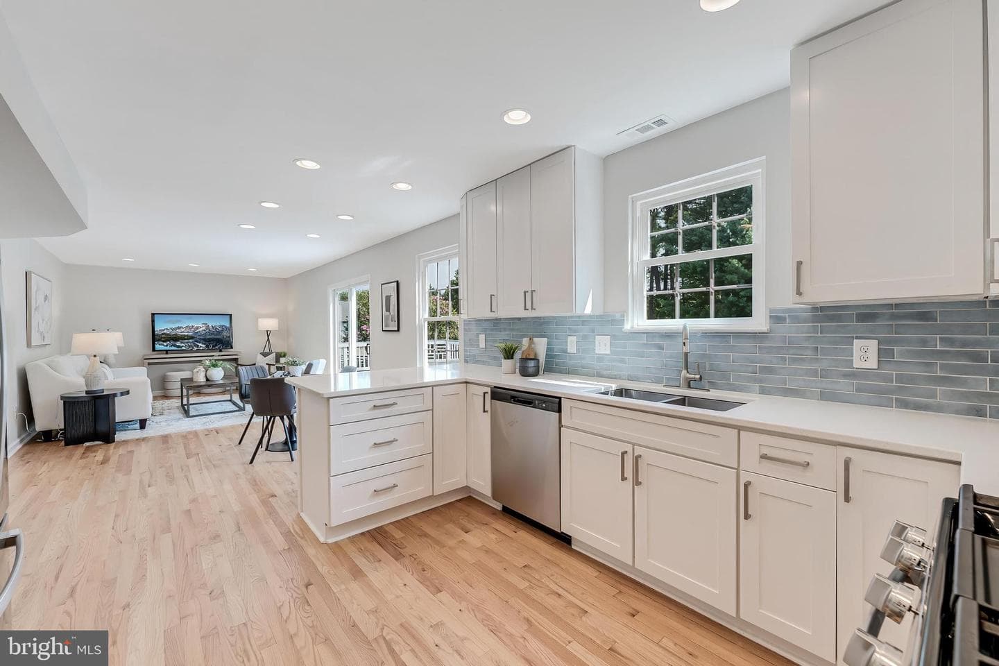 104 Magnolia Road photo 18
