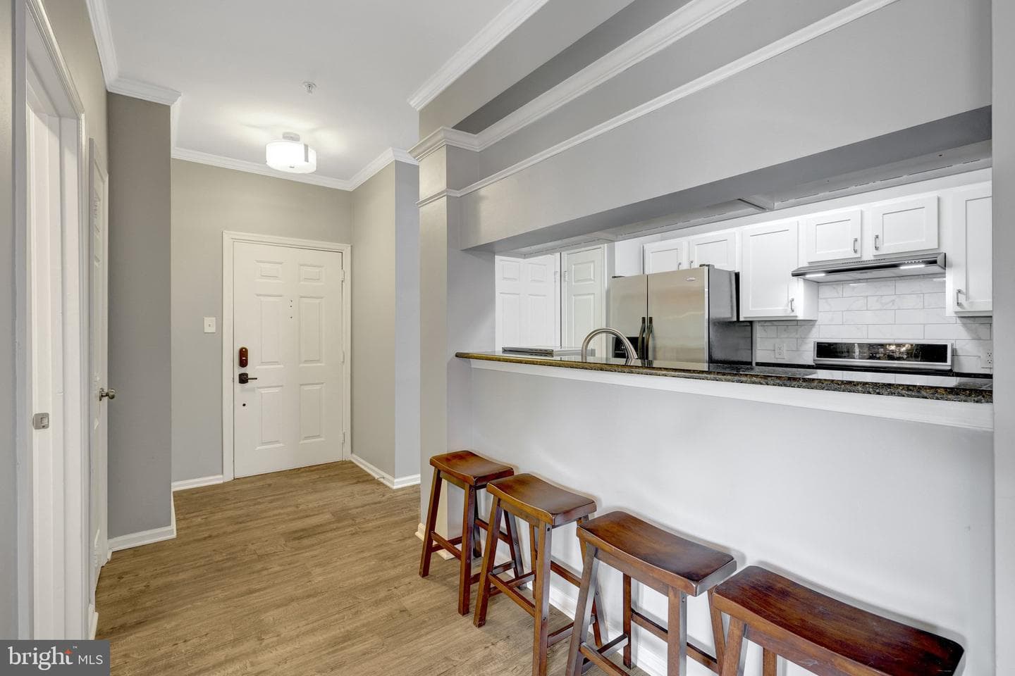 20417 Riverbend Square #201 photo 10