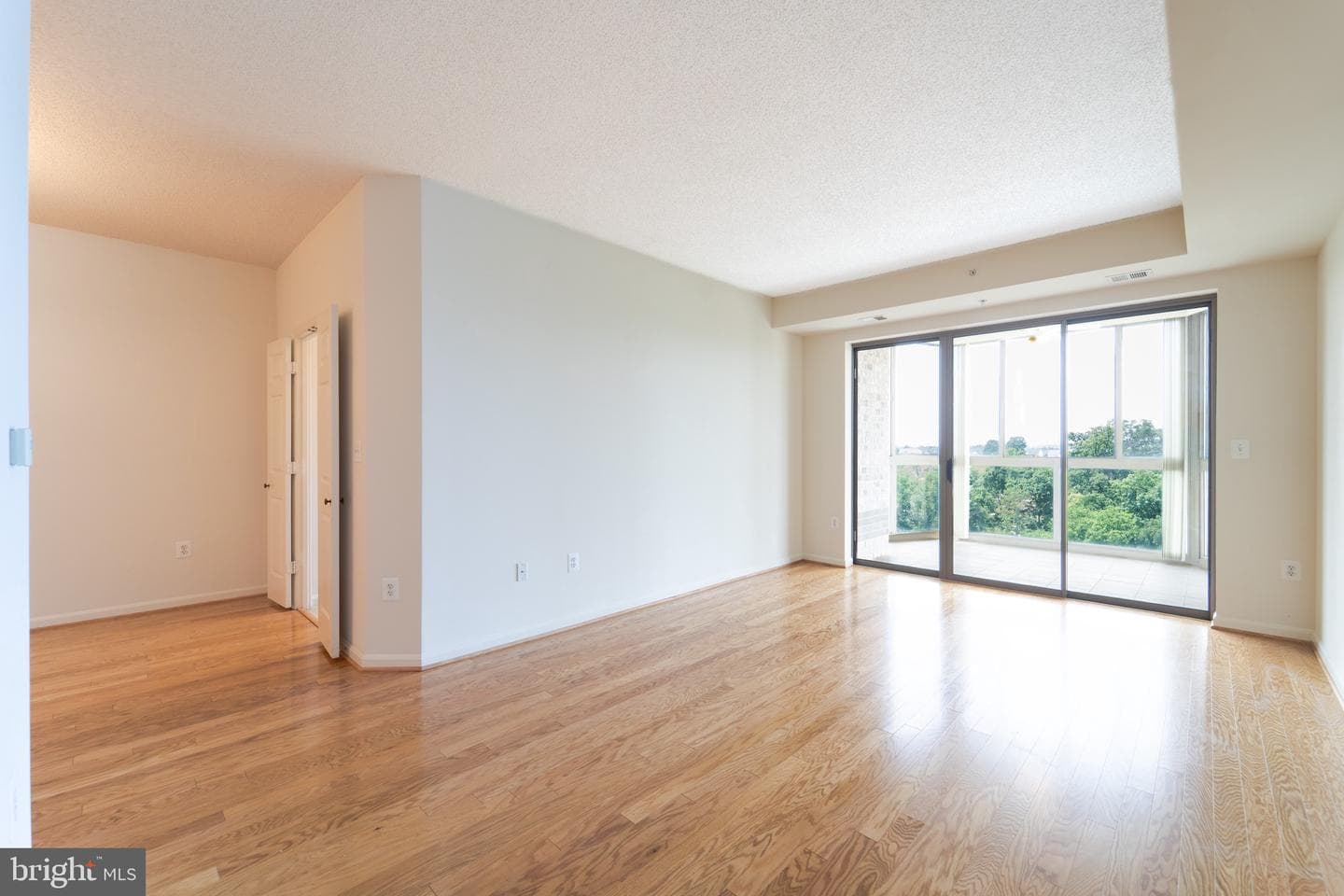 19355 Cypress Ridge Terrace #905 photo 5