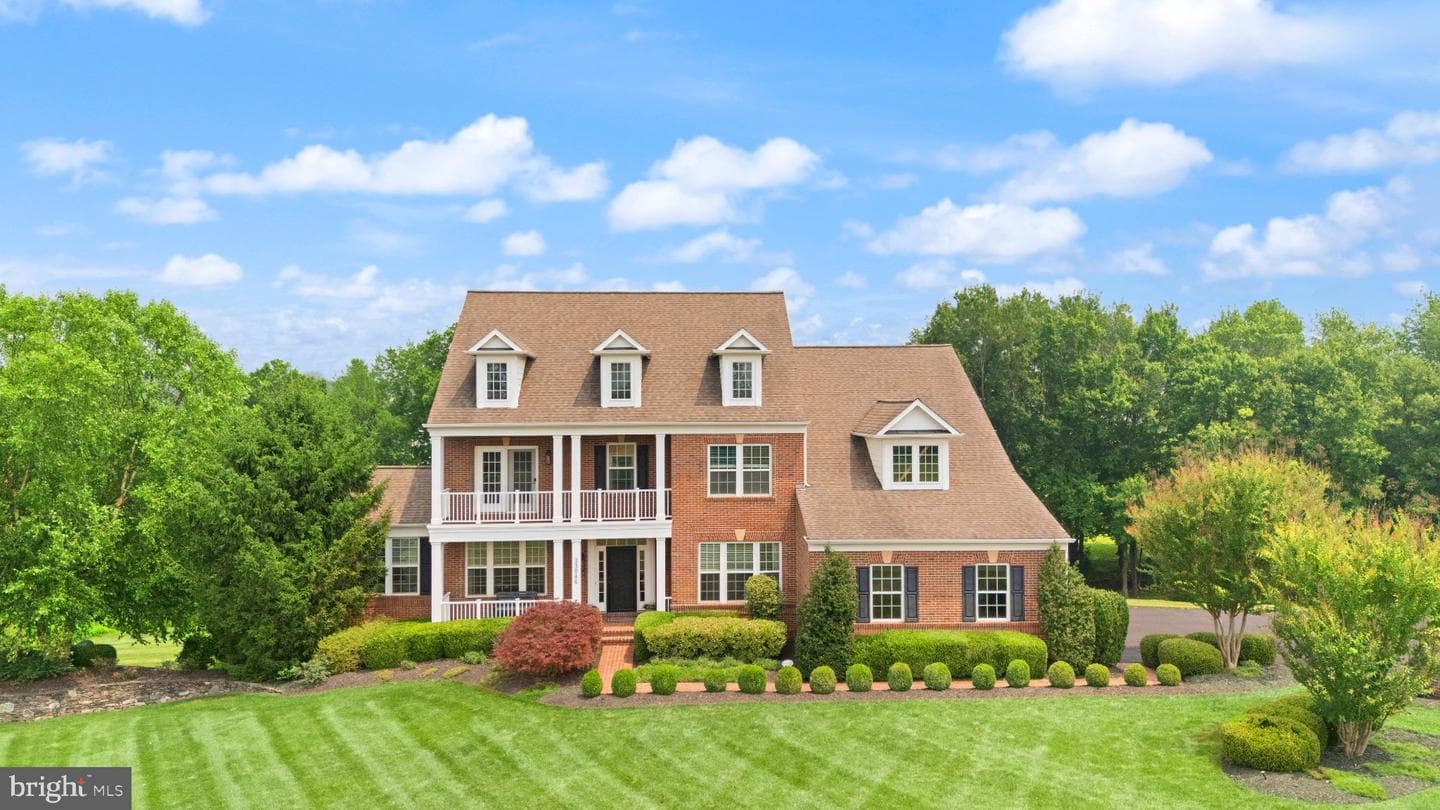 23044 Creighton Farms Drive, Leesburg
