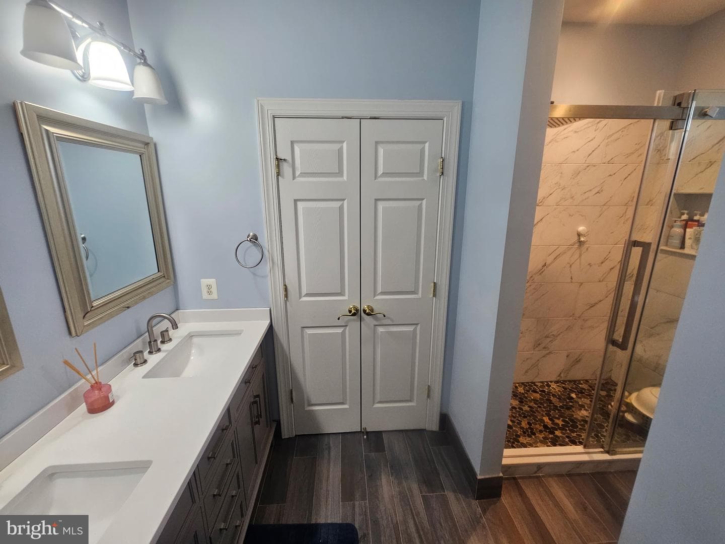 44121 Riverpoint Drive photo 18
