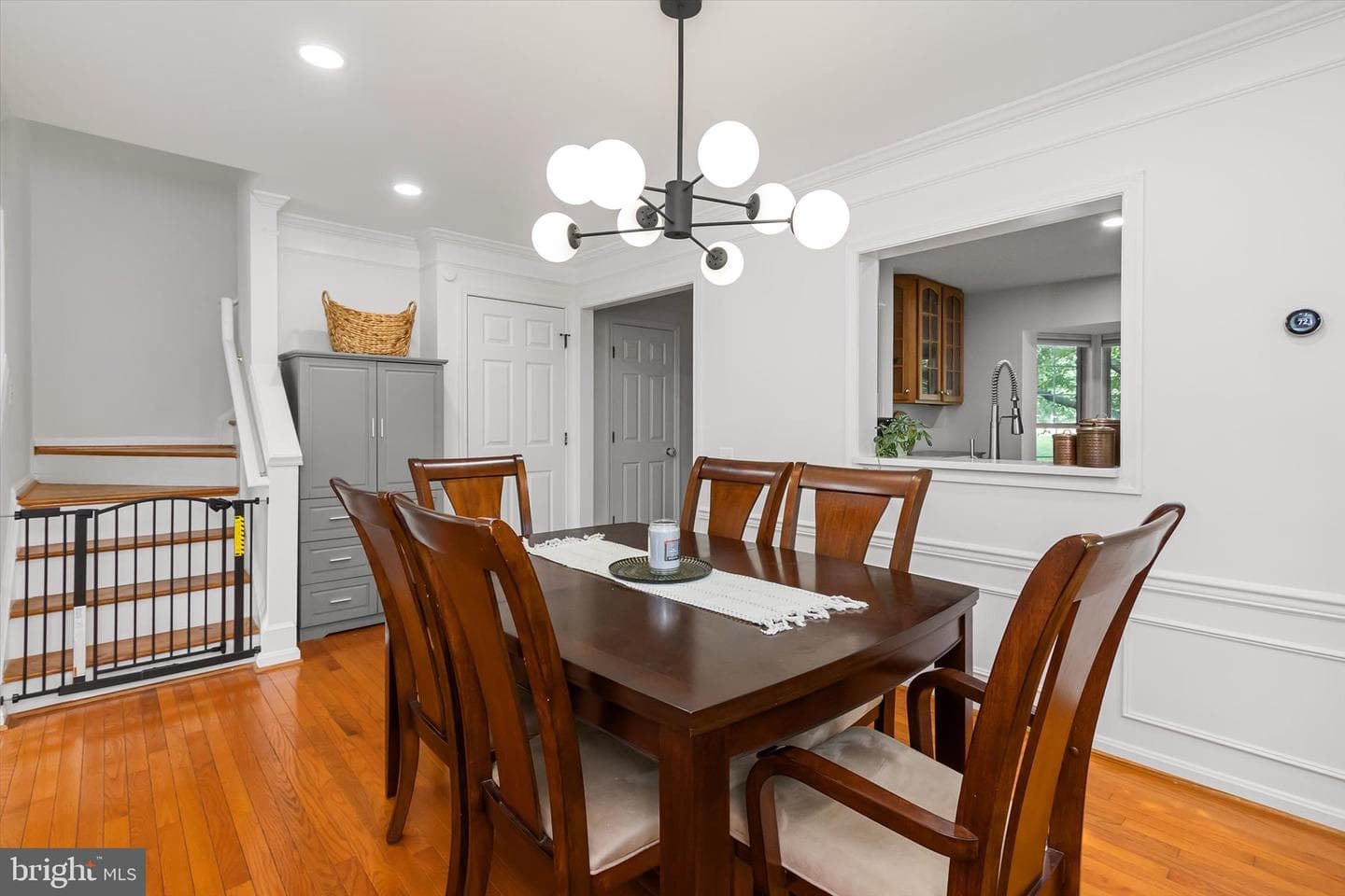 528 Jared Square NE photo 12