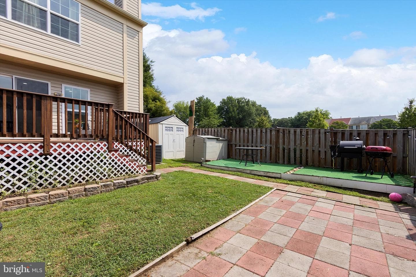 528 Jared Square NE photo 21