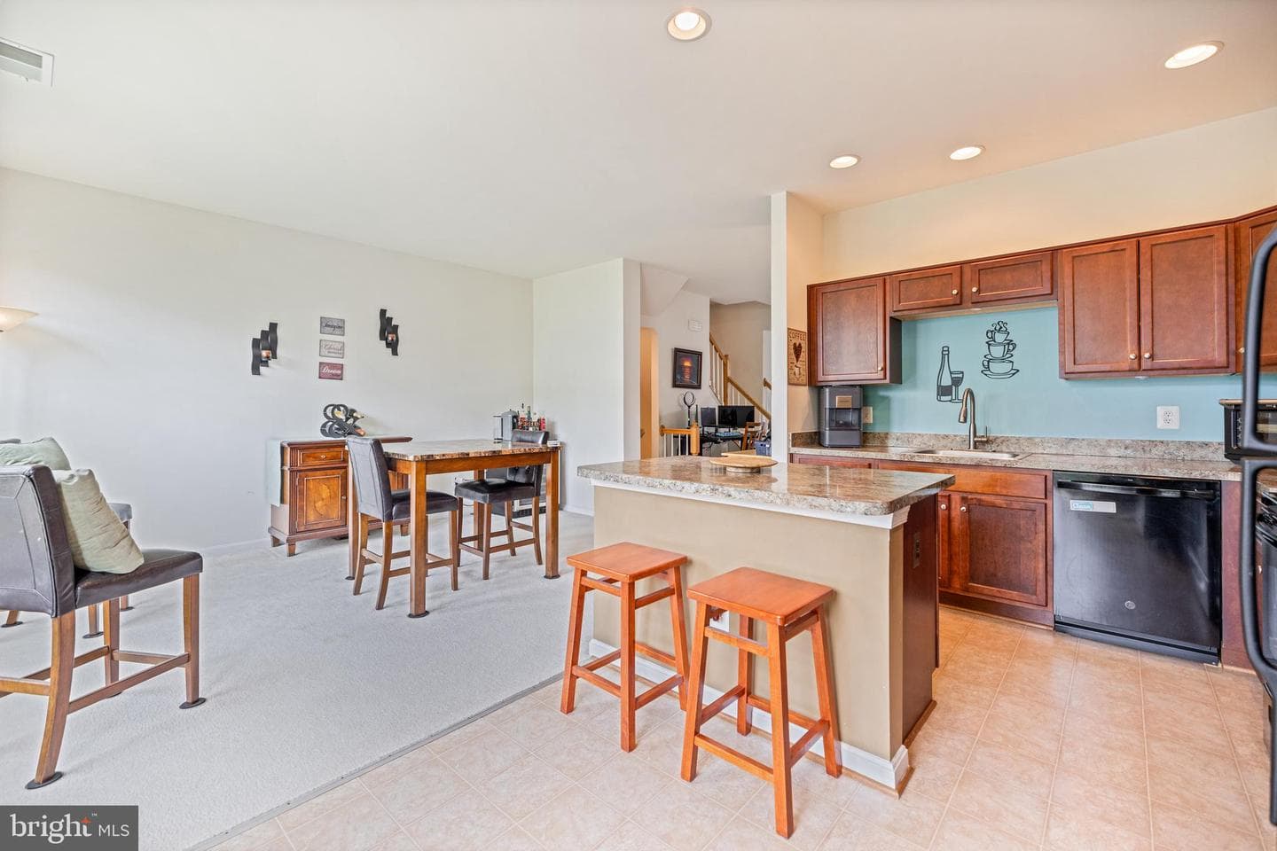42597 Chisholm Drive photo 21