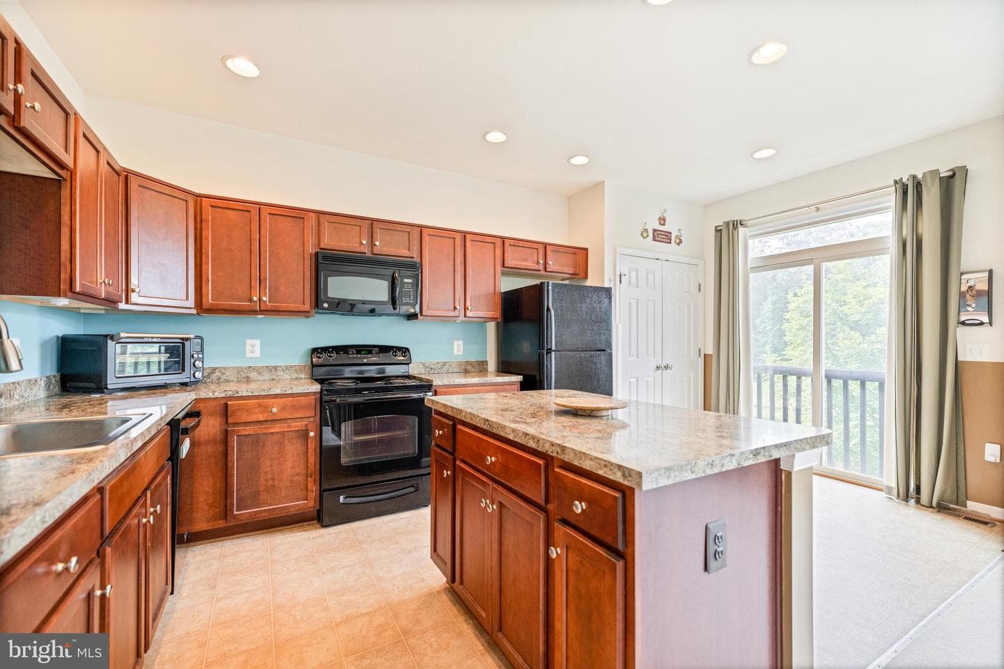 42597 Chisholm Drive photo 23