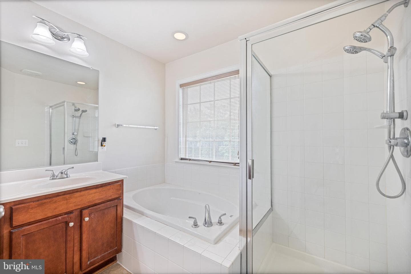 42597 Chisholm Drive photo 27