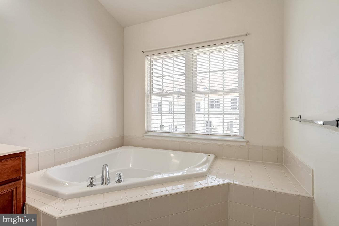 25332 Whippoorwill Terrace photo 36