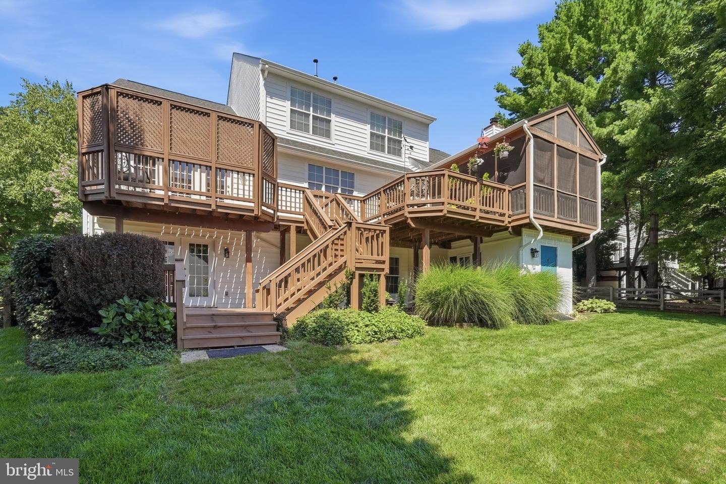 21598 Goodwin Court photo 9
