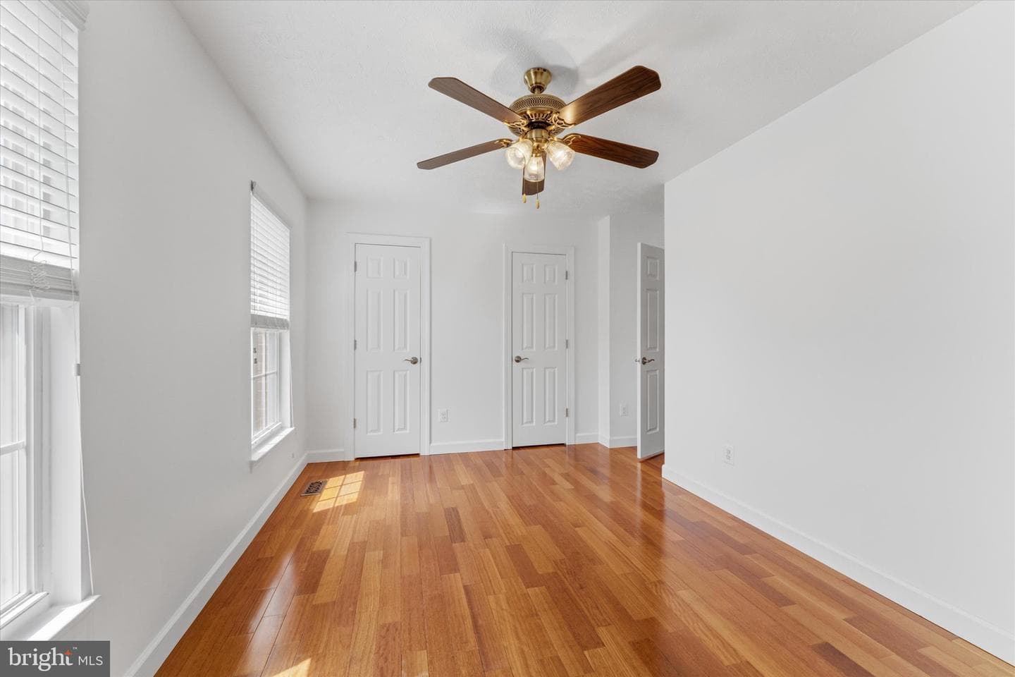 43868 Stronghold Court photo 38