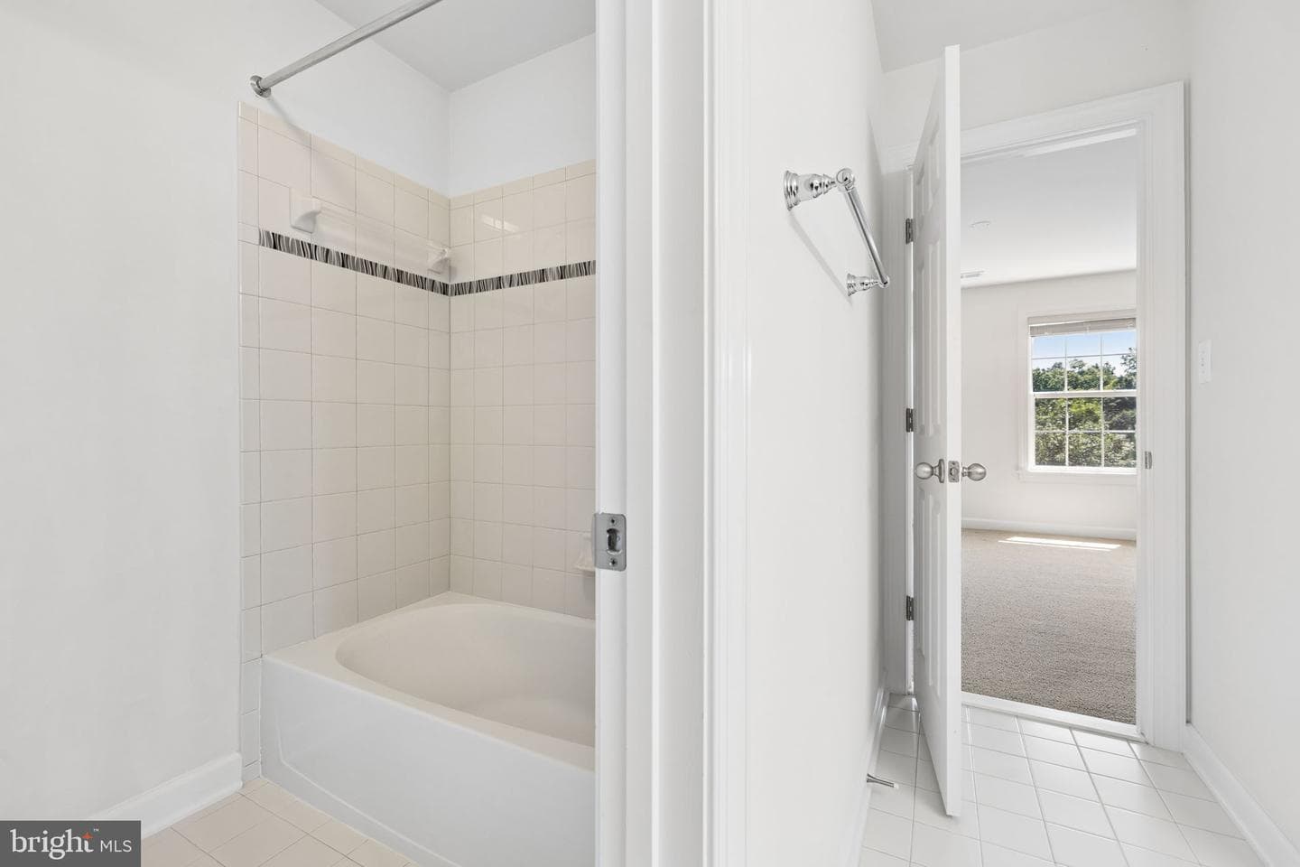 22411 Conservancy Drive photo 60