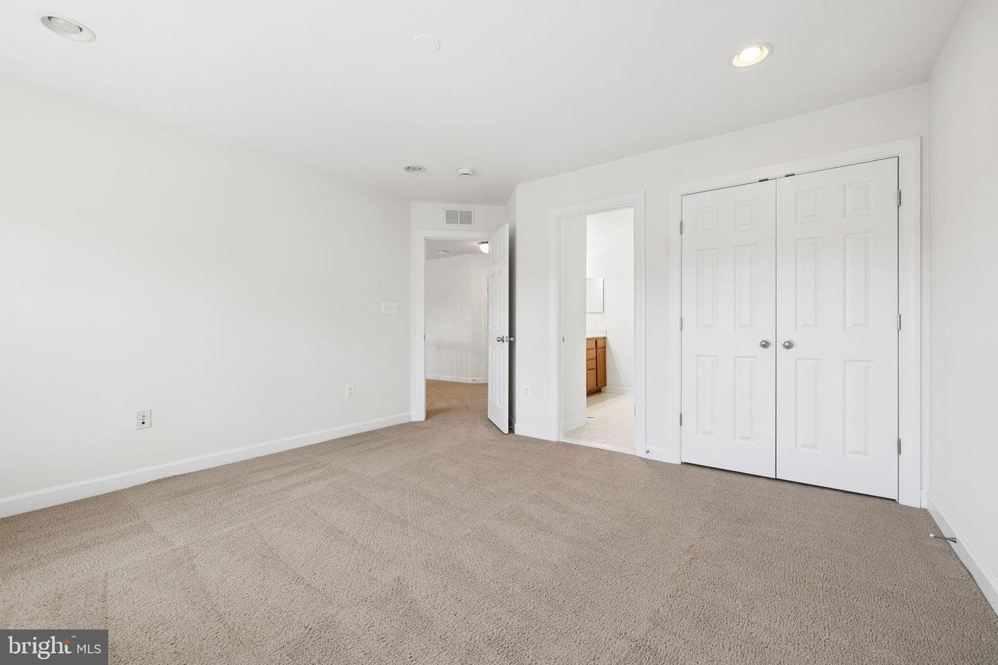 22411 Conservancy Drive photo 63