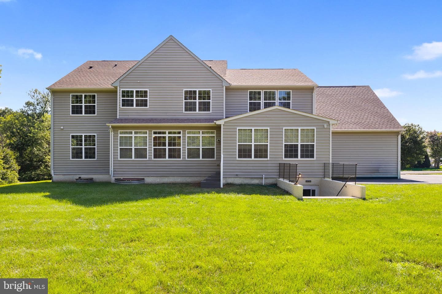22411 Conservancy Drive photo 81