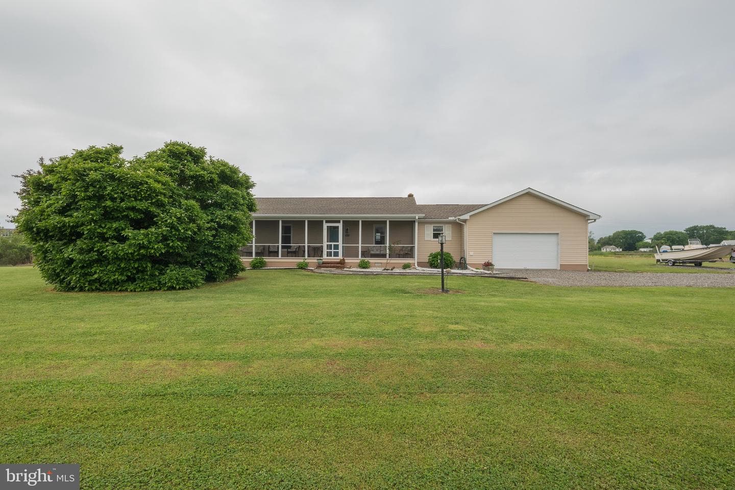 6061 Morattico Road photo 1