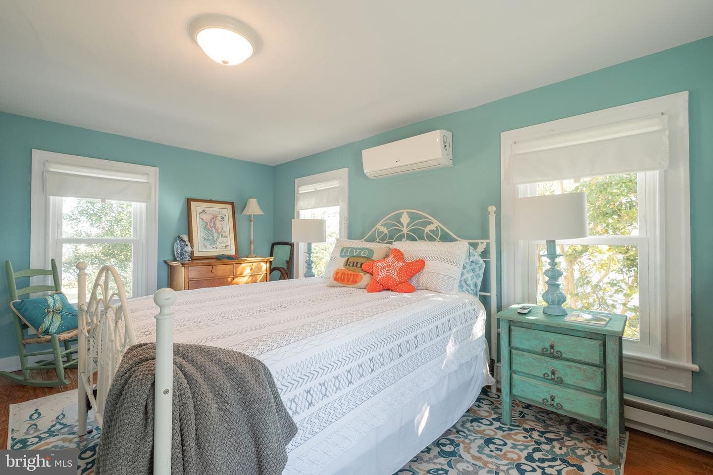 52 Riverside Drive photo 26