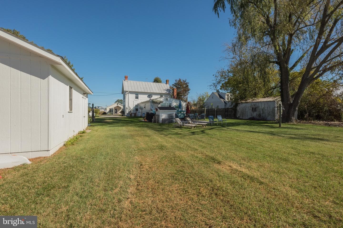 52 Riverside Drive photo 41