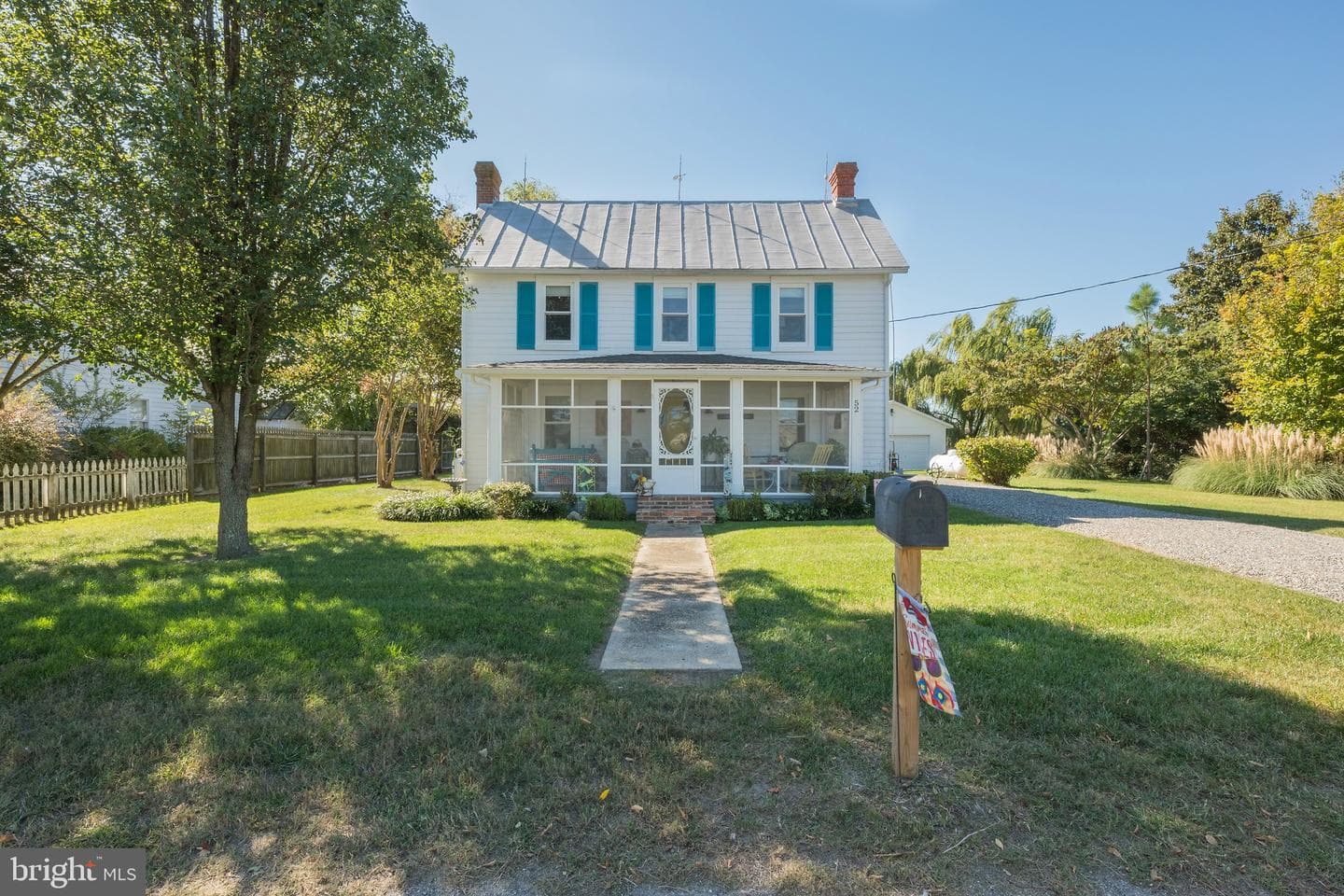 52 Riverside Drive photo 45