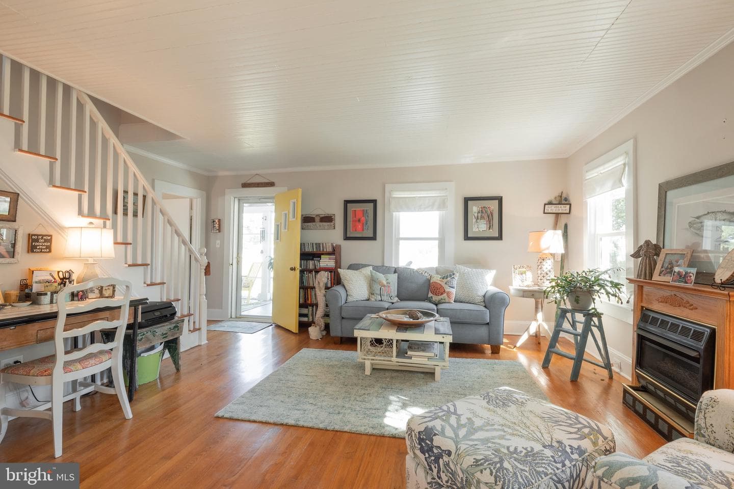 52 Riverside Drive photo 9