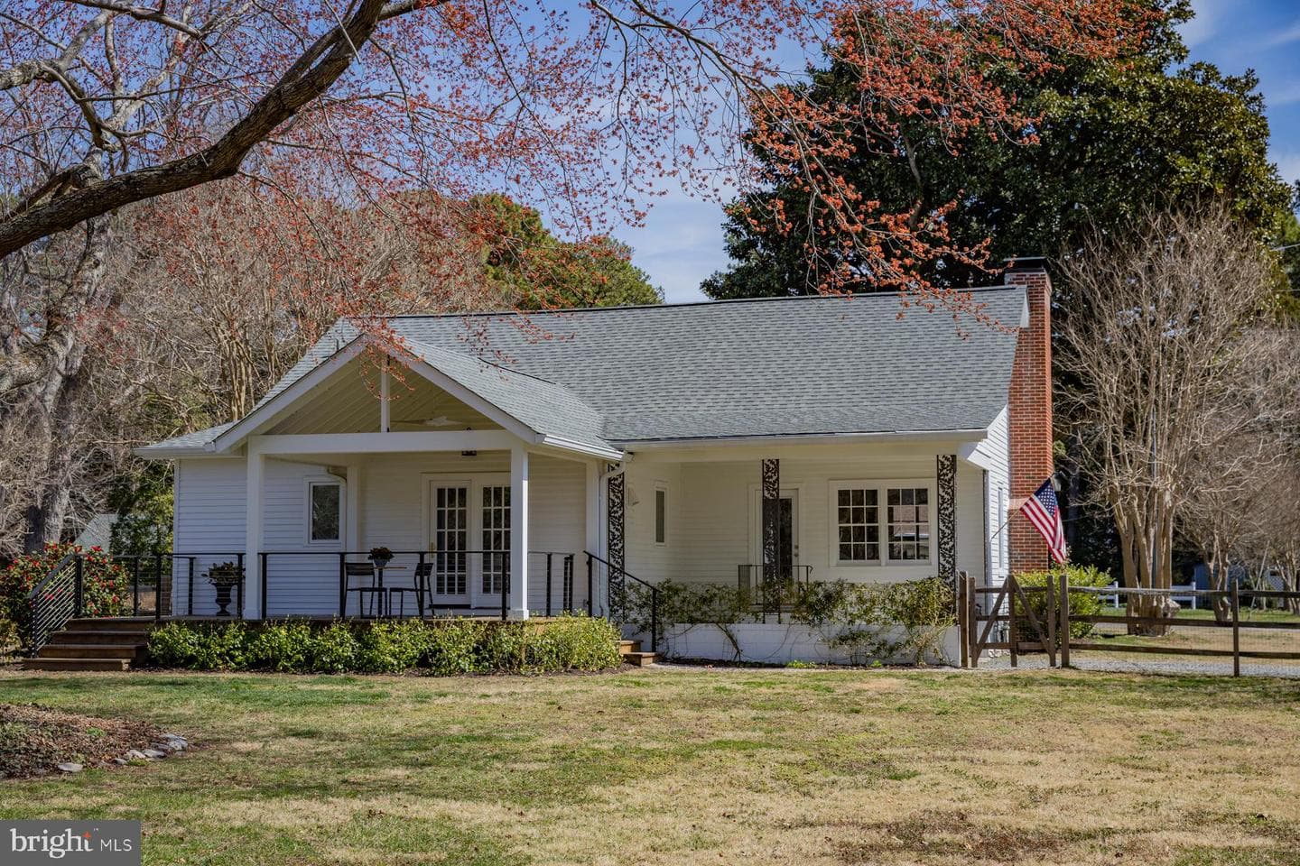 62 Cedardale Lane photo 3