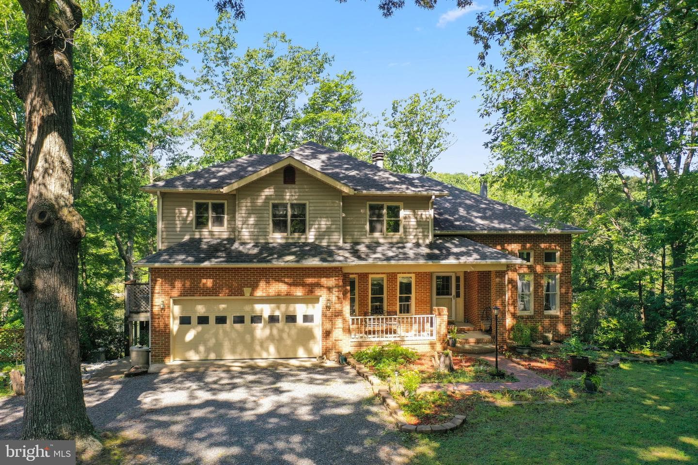 1181 Belmont Drive photo 1