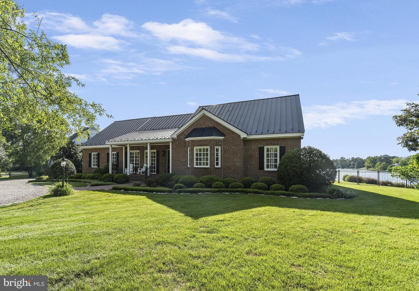 125 Oyster Point photo 13