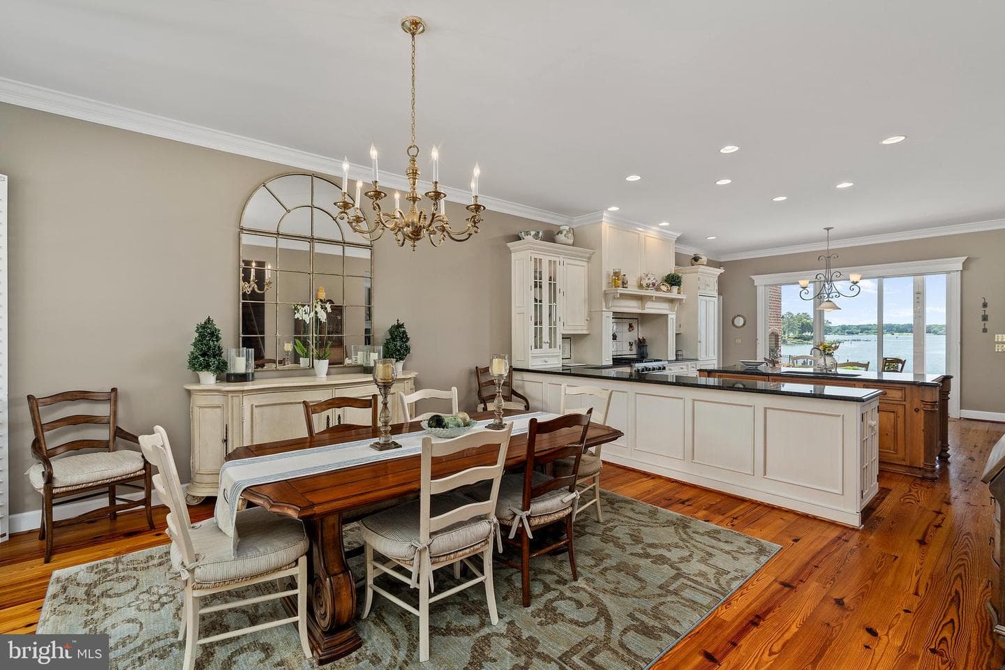 125 Oyster Point photo 17