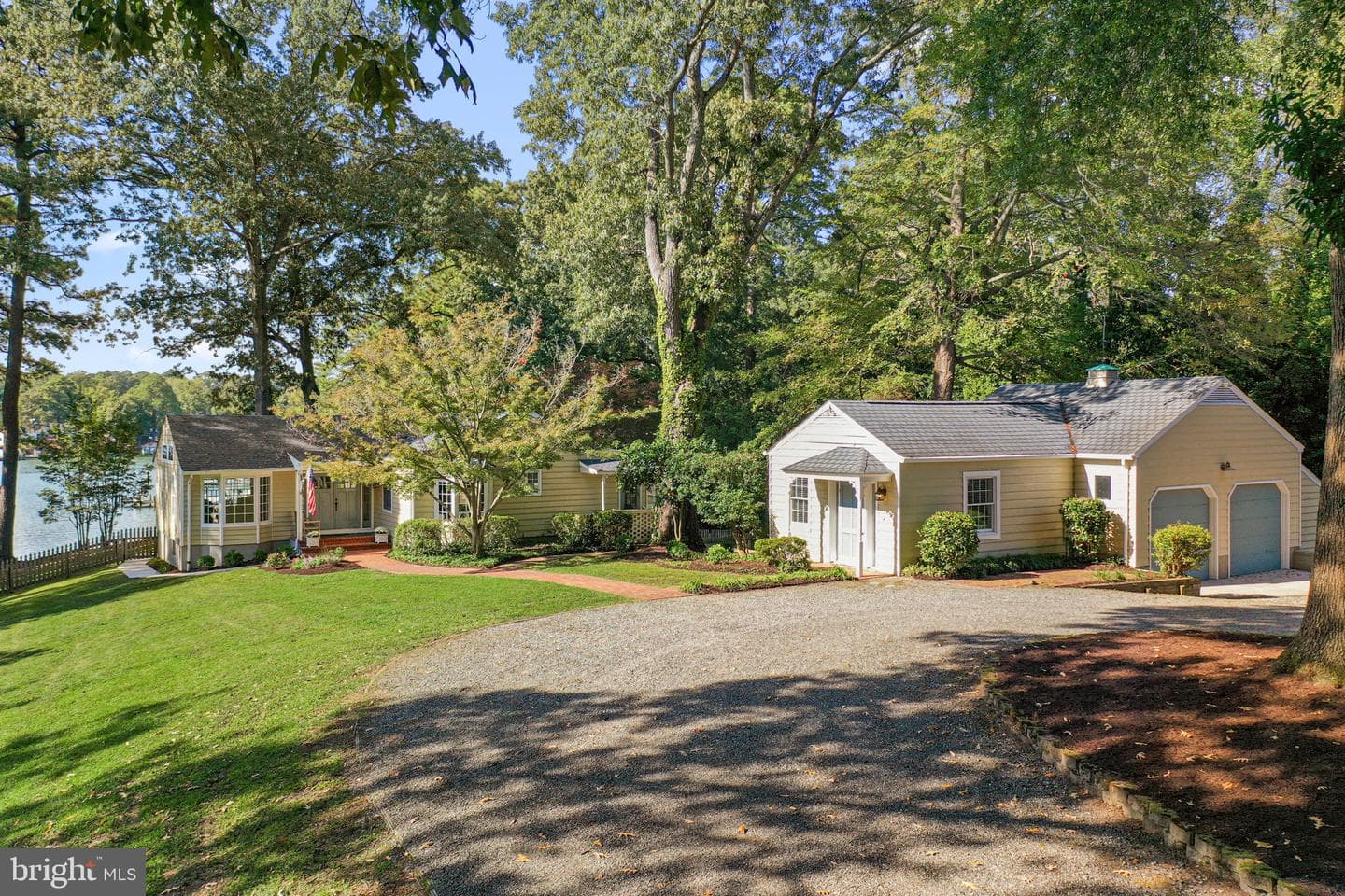 126 Lancaster Road photo 1