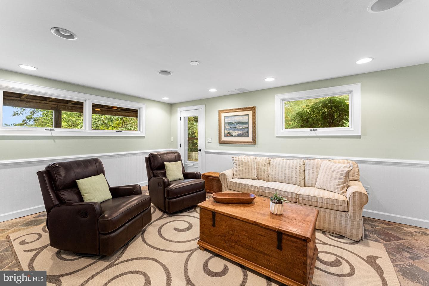 126 Lancaster Road photo 31