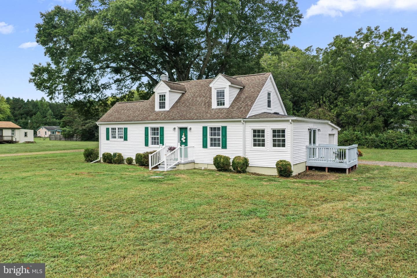 1678 Weems Road photo 2