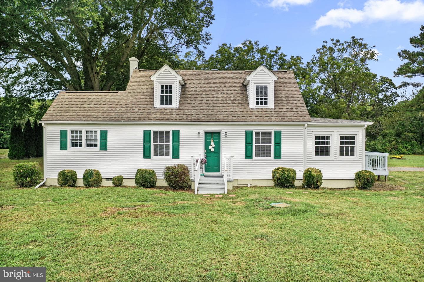 1678 Weems Road photo 3