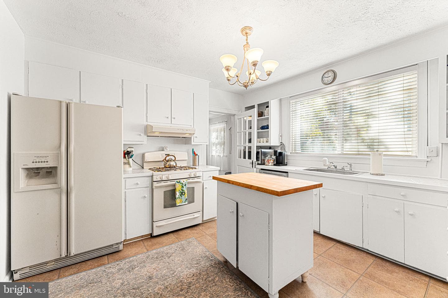171 Beach Road photo 10
