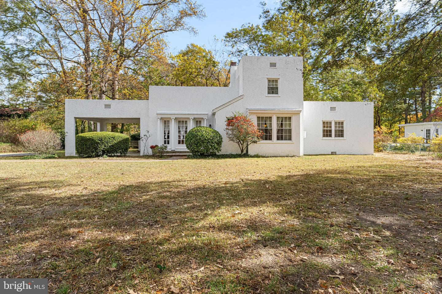 171 Beach Road photo 30