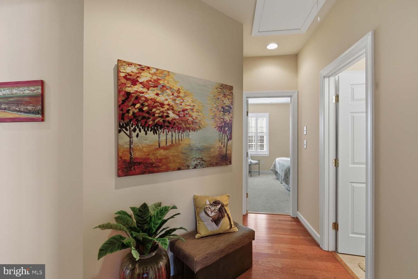 464 Middle Gate photo 27
