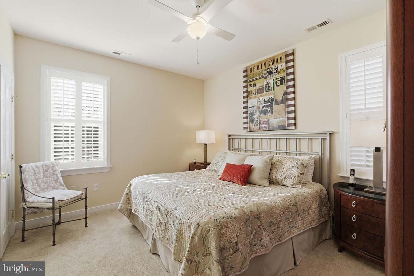 464 Middle Gate photo 28