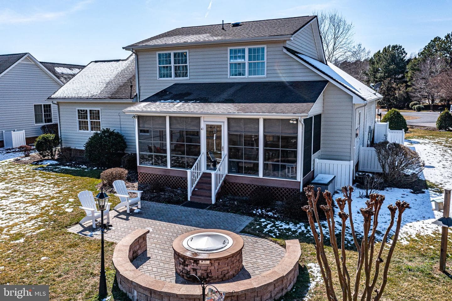 88 Old Field Rd, Irvington