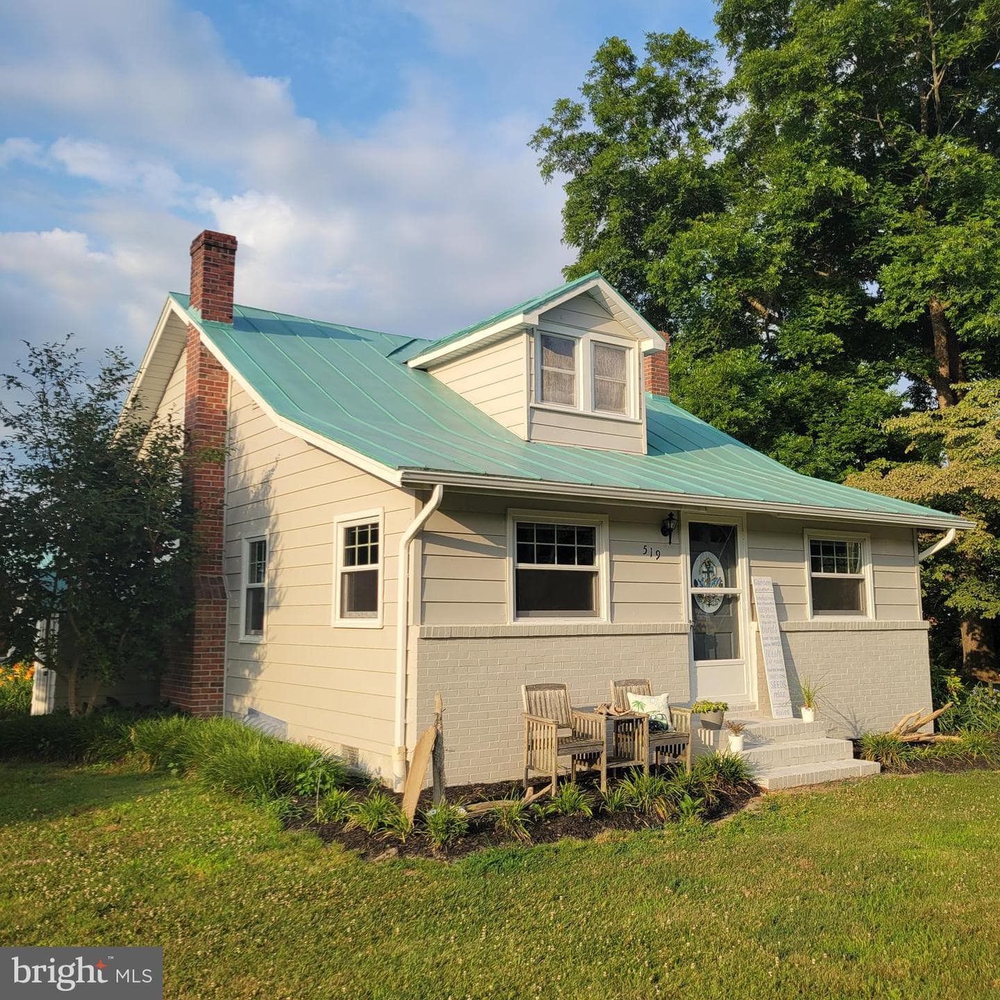 519 White Hall Road photo 1