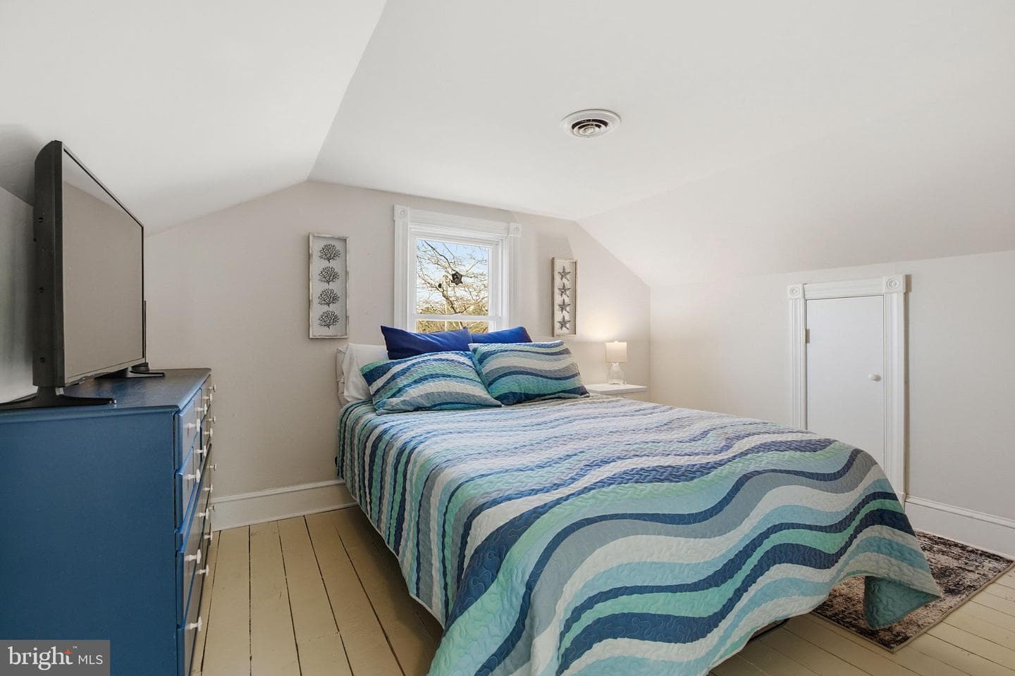 519 White Hall Road photo 26