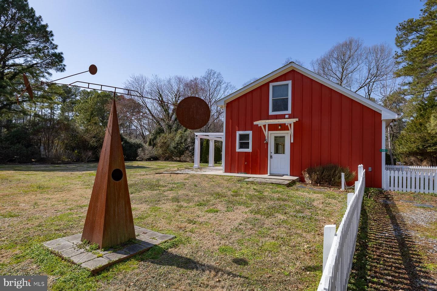 48 Steamboat Rd, Irvington