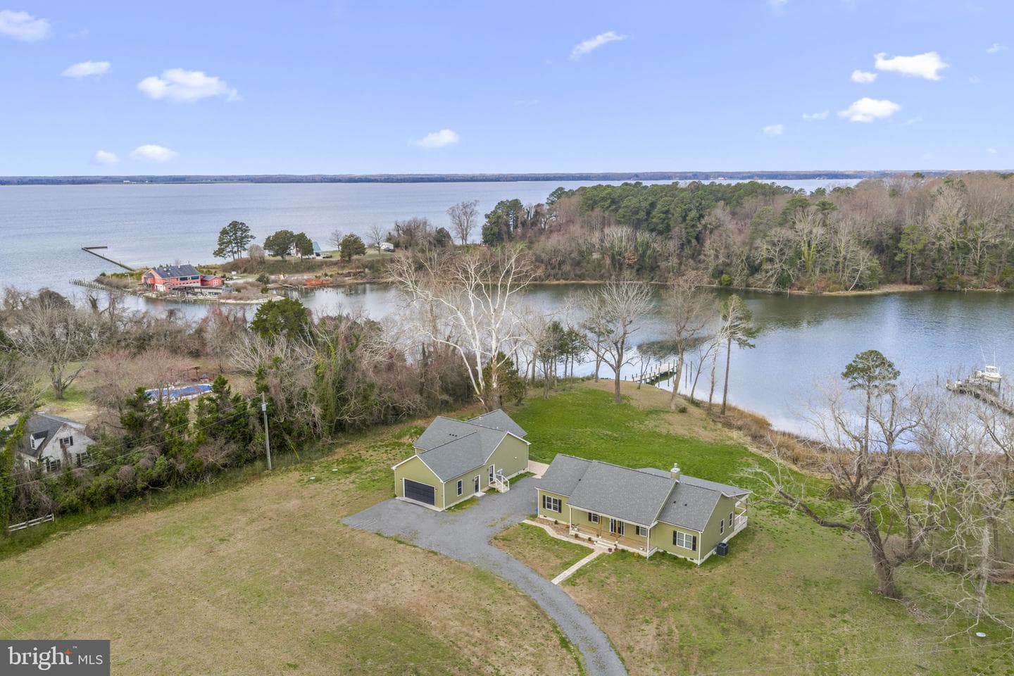 780 Greenvale Road, Lancaster